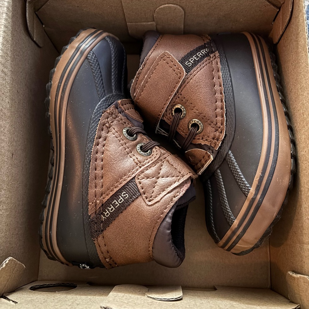 Sperry Kids Two-Tone Brown Boots